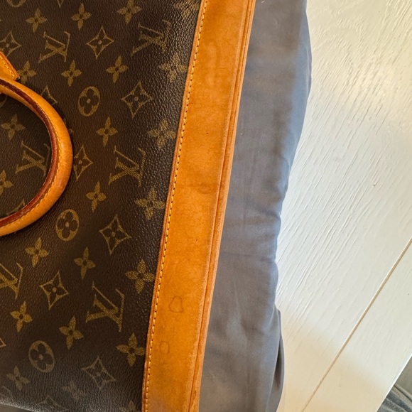 AUTHENTIC LOUIS VUITTON ALMA BAG
💕LOVE IT OR LEAVE IT💕JEBWA MYSTERY GAME - Picture 10 of 11